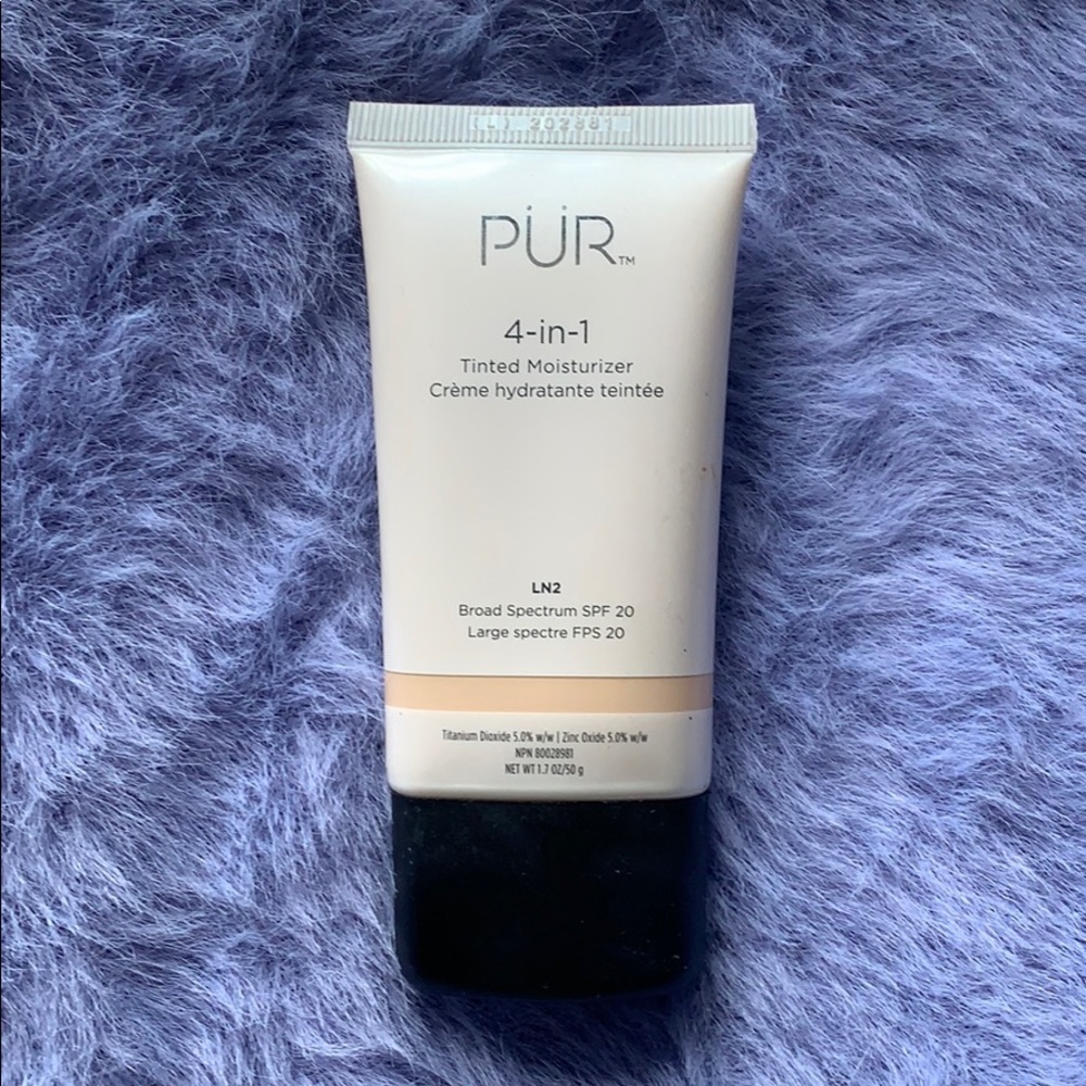 PÜR 4-in-1 Tinted Moisturizer LN2